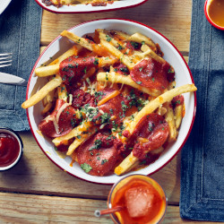 White & Coloured Enamelware Rice & Pasta Plates